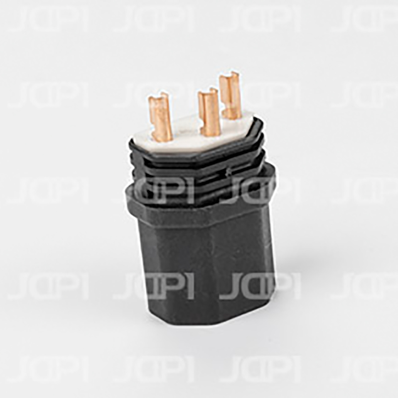C13 konektor, 3 pola J20-20